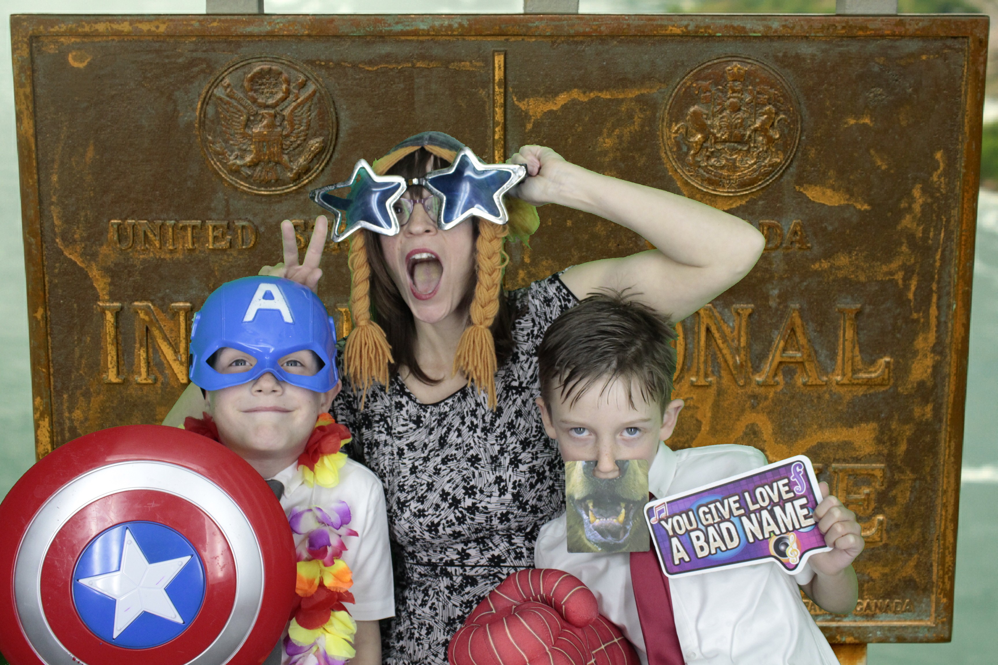 Steve's 65th & Susan 60th Birthday | View more photos from the event at gallery.myphotoboothexperience.co.uk/u/MyPhotoBoothExperienceLtd/Steves-65th-Susan-60th-Birthday